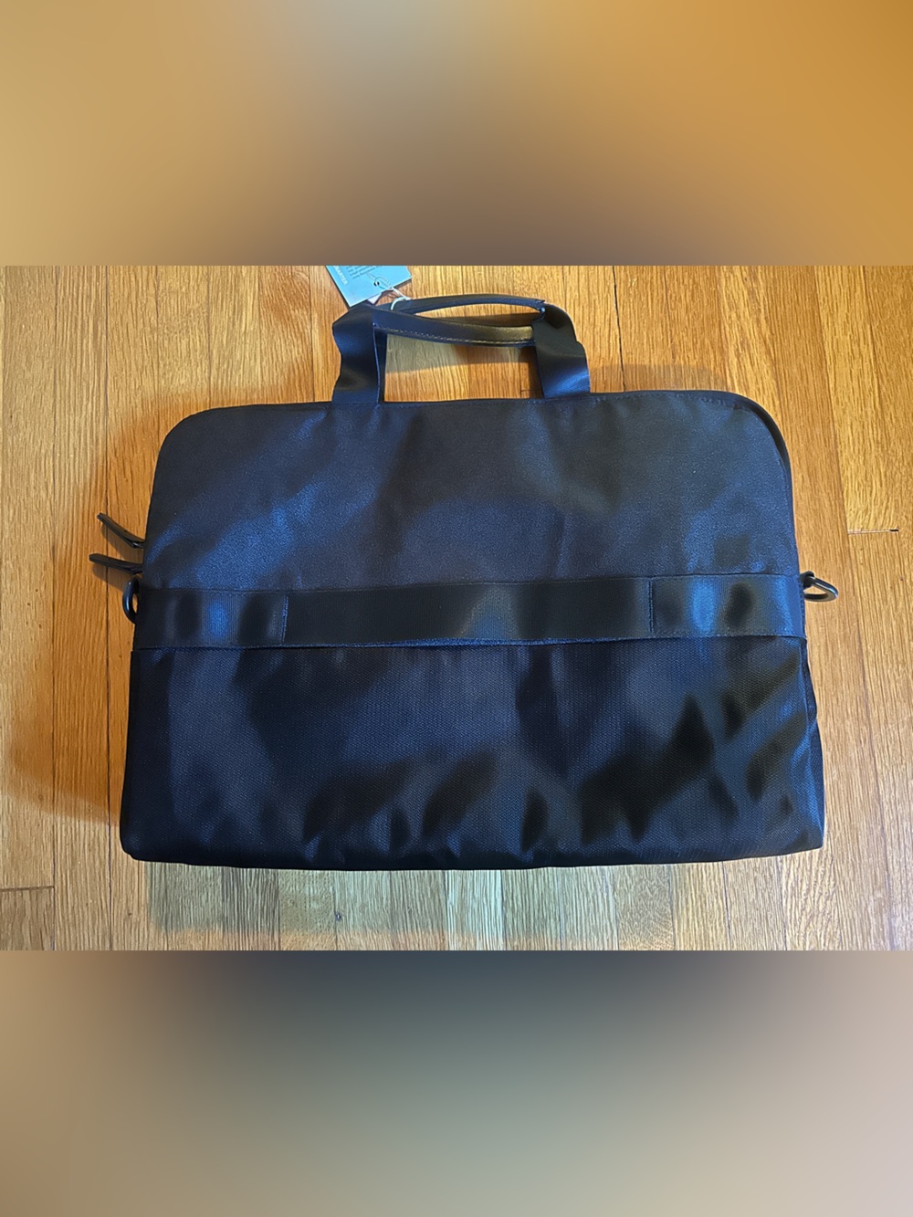 Bagsmart black unisex laptop Case with adjustable shoulder strap, NWT